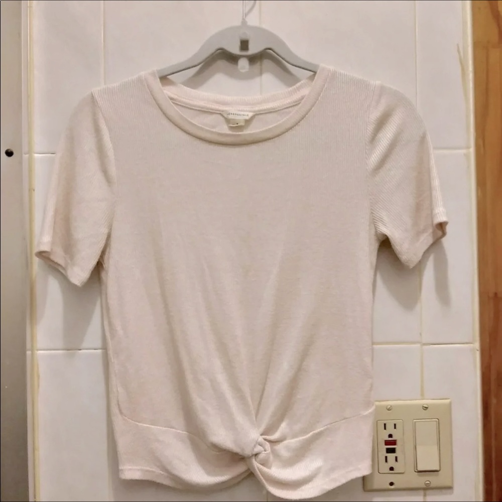 Knotted Ribbed T-Shirt
